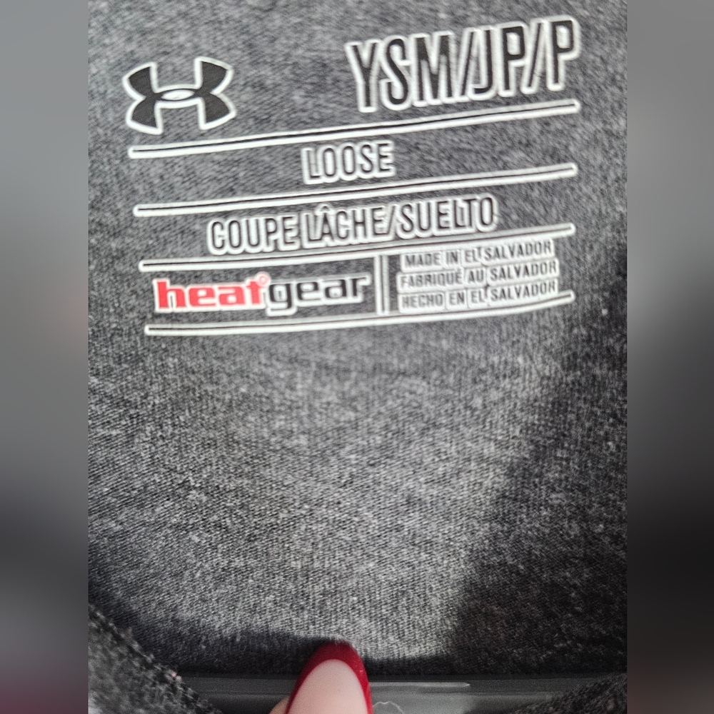 Under Armour Charcoal and Pink Kids T-Shirt‎ - Picture 2 of 3